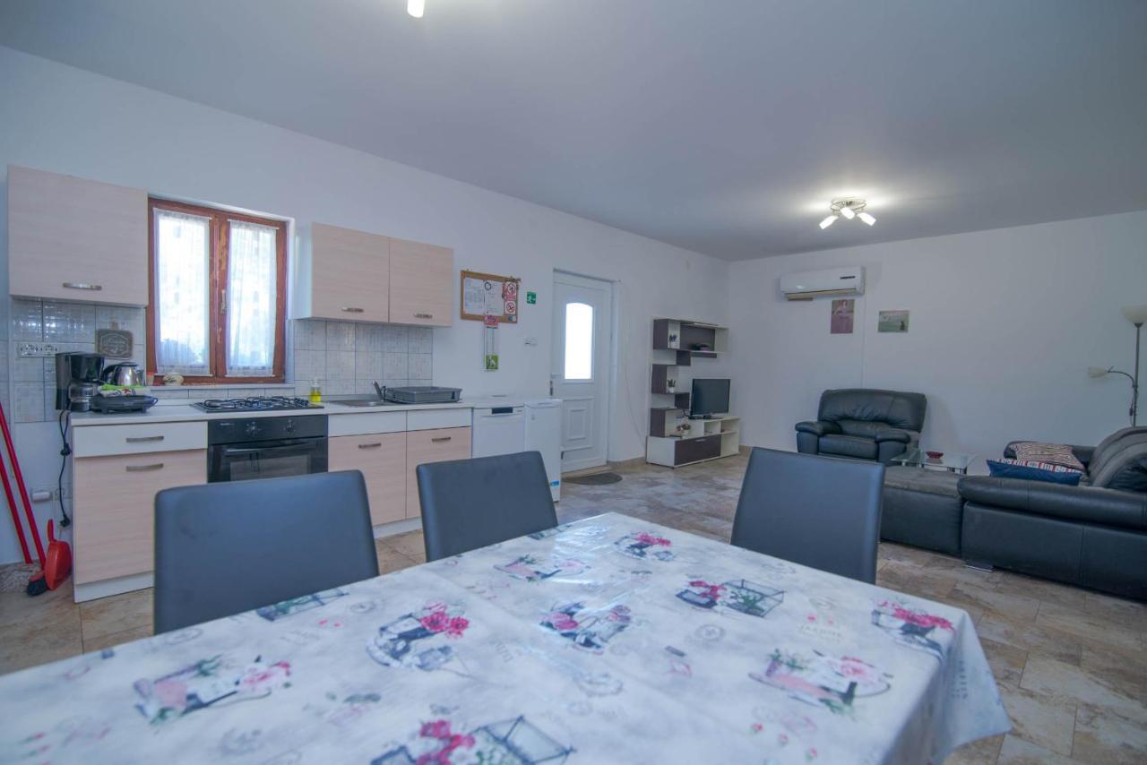 App Bonic Apartman Veli Lošinj Kültér fotó
