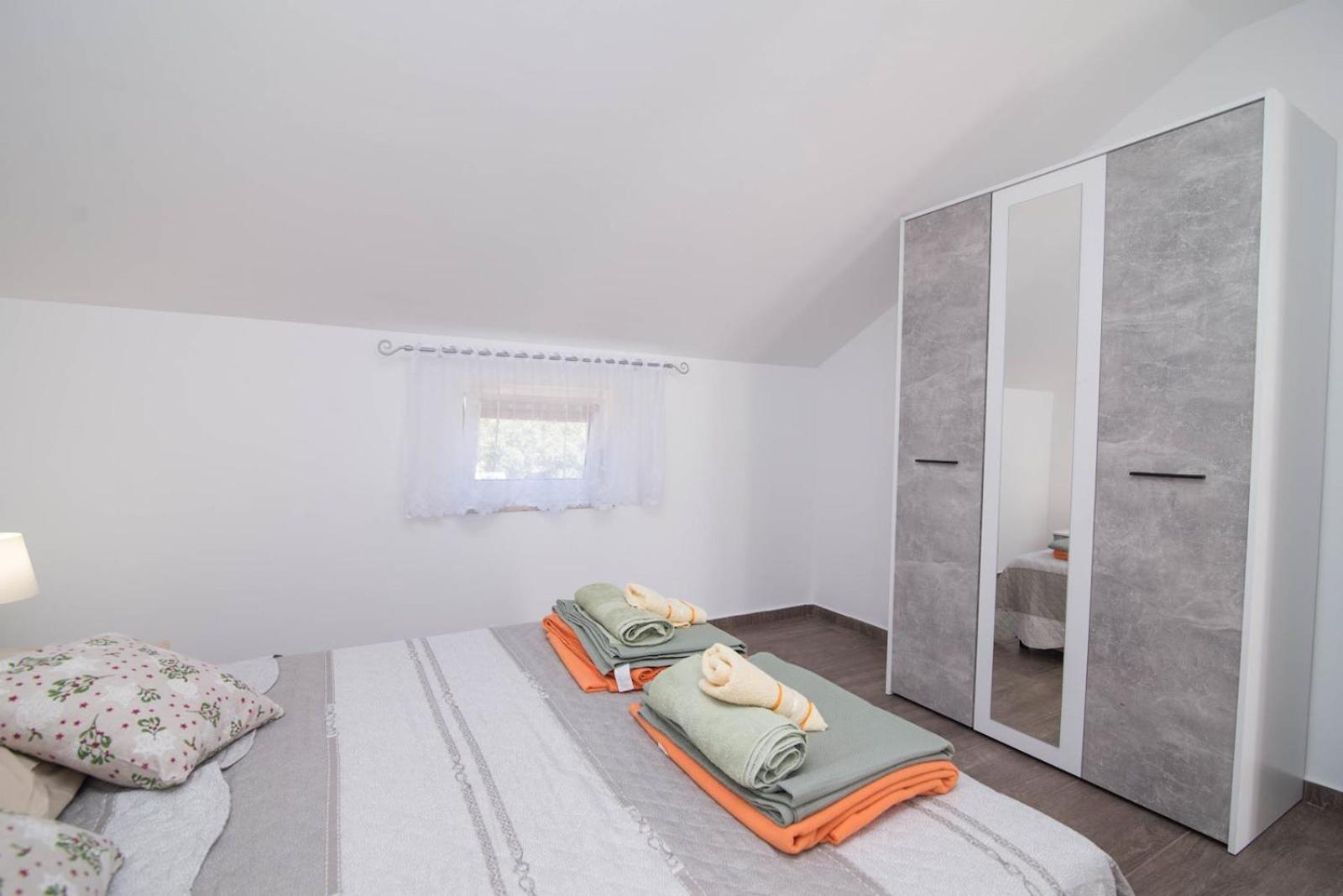 App Bonic Apartman Veli Lošinj Kültér fotó